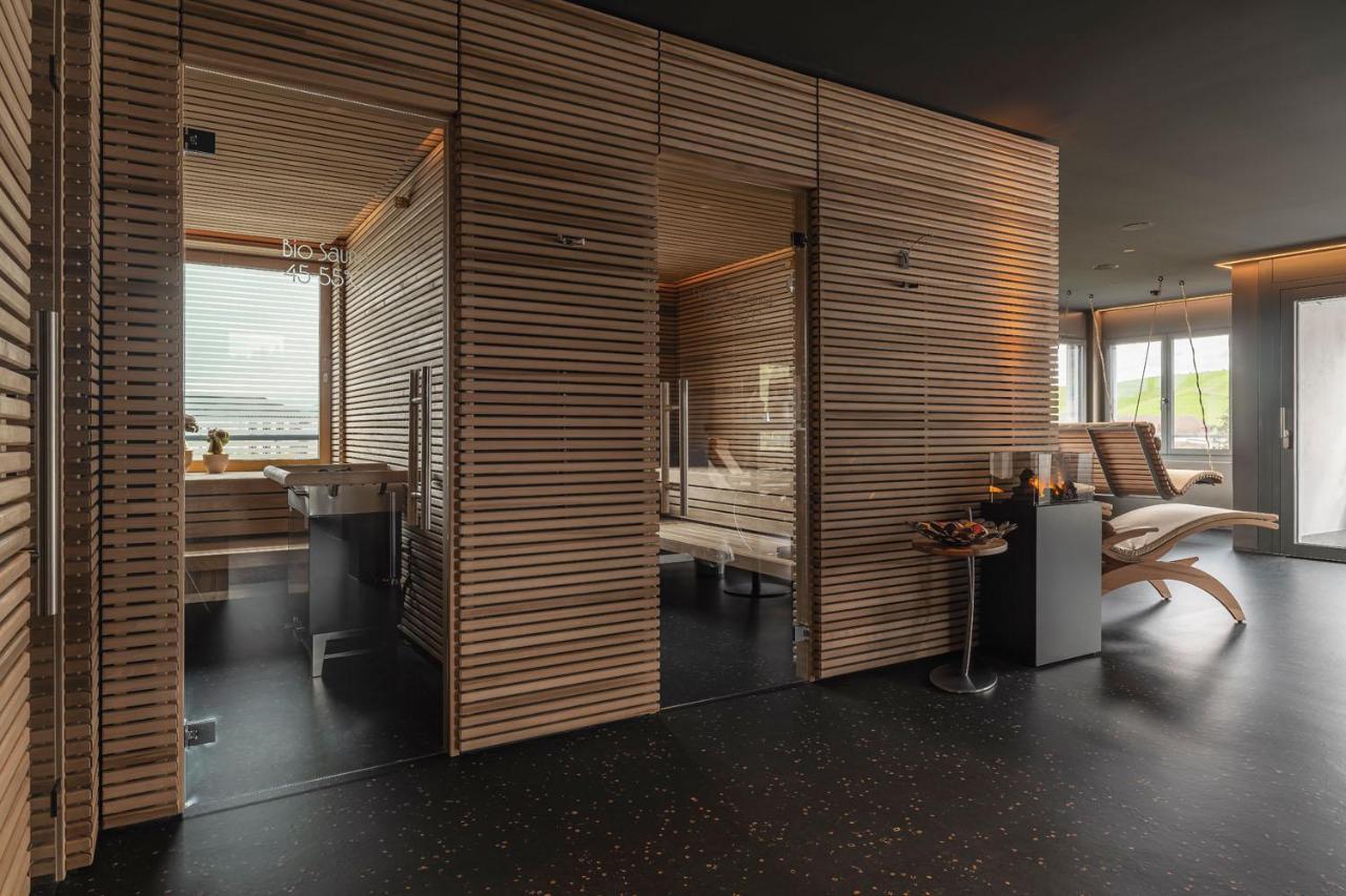 Hotel Drei Koenige ไอน์ซีเดิล์น ภายนอก รูปภาพ
